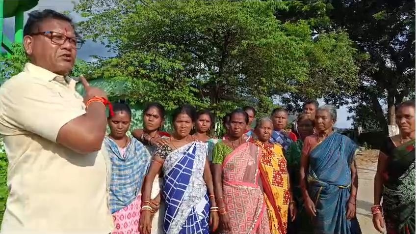 ଲୋକଙ୍କ ସମସ୍ୟା ବୁଝିଲେ ବିଧାୟକ