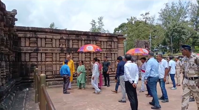 କୋଣାର୍କ ସୂର୍ଯ୍ୟ ମନ୍ଦିରର ବୁଲିଲେ ହାଇକୋର୍ଟ ମୁଖ୍ୟବିଚାରପତି।