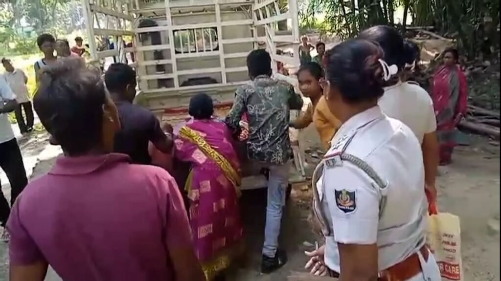 ମହିଳାଙ୍କ ସନ୍ଦେହ ଜନକ ମୣତ୍ୟୁ ପରେ ହତ୍ୟା ଅଭିଯୋଗ ଆଣିଲେବାପଘର ଲେlକ