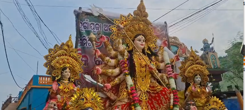 ସଂମ୍ପୂର୍ଣ୍ଣ ହେଲା ଐତିହାସିକ ବଳଦଯାତ୍ରା