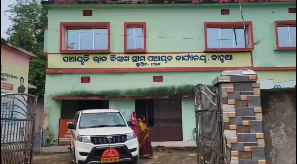 ବଜ୍ରାଘାତ ନେଲା ୯ ଗୋରୁଙ୍କ ଜୀବନ।