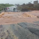 କୋରାପୁଟରେ ଲଗାଣ ବର୍ଷା,ଅସ୍ଥାୟୀ ପୋଲ ଉପରେ ପାଣି, ଯାତାୟାତ ବନ୍ଦ ||